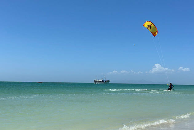 Student windboarding